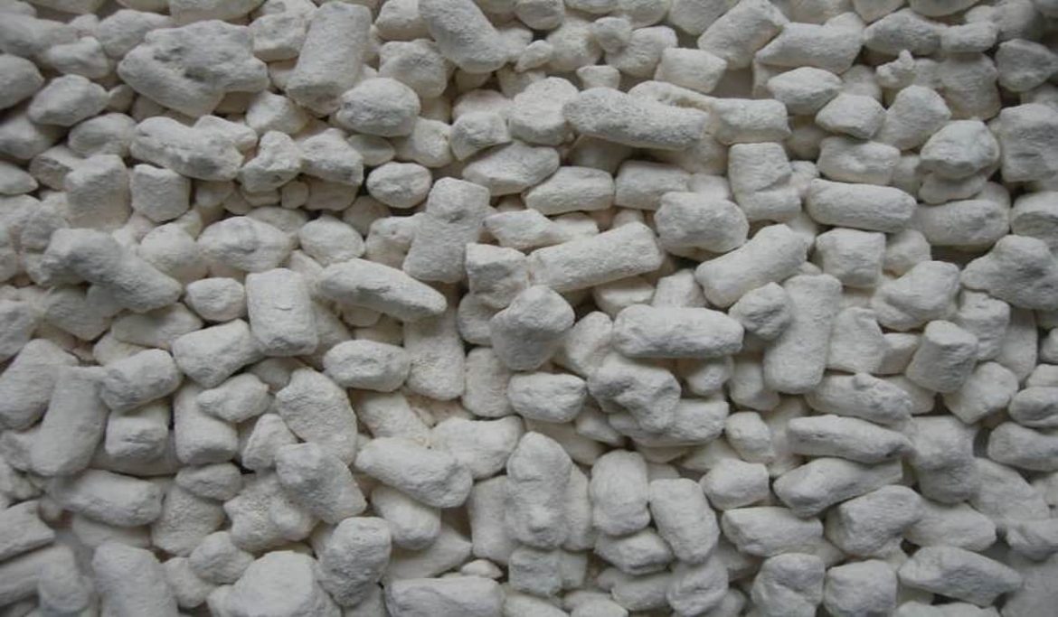 Standard quality bentonite clay